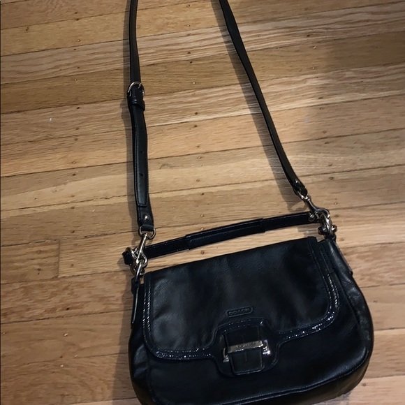 This is a GREAT BAG!!! Best COACH CROSSBODY BAG. Great CONDITION and GREAT PRICE - Picture 4 of 12